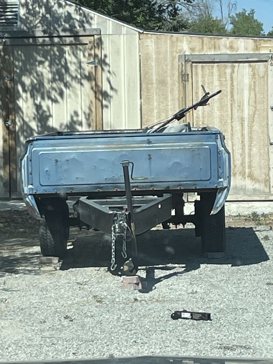Truck bed trailer 