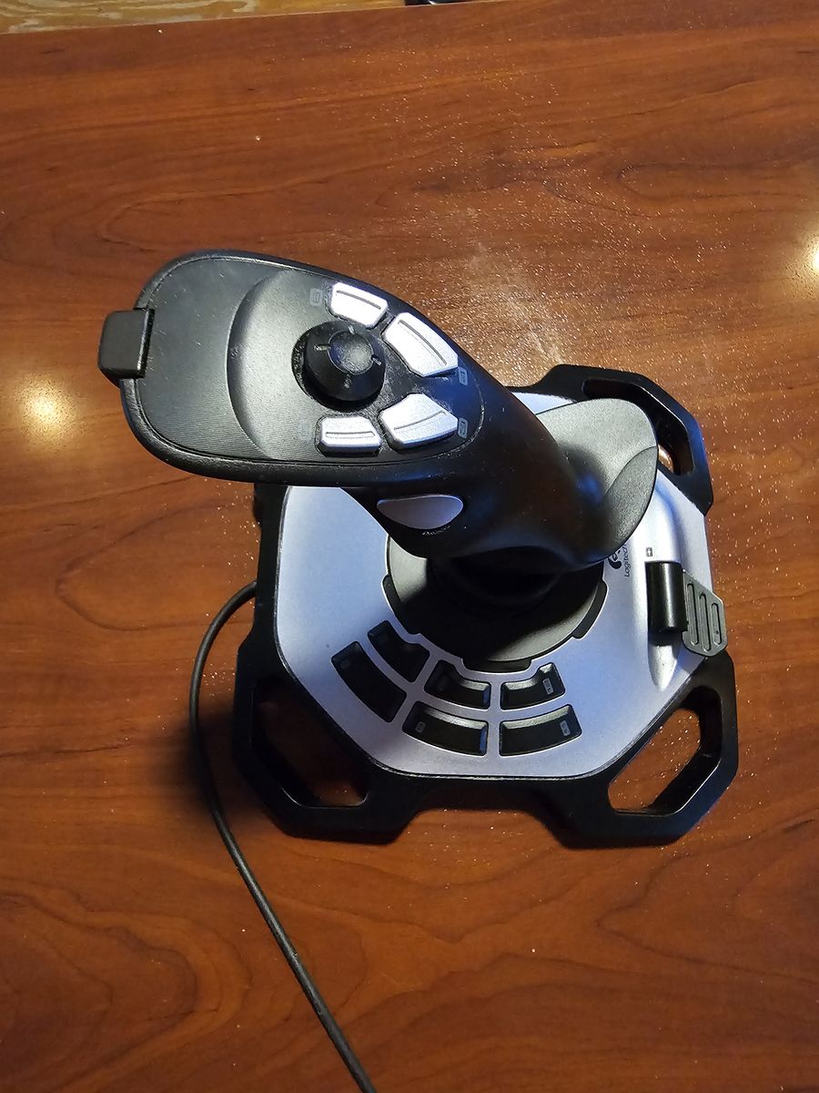 Logitech Extreme 3D Pro USB Joystick Flight Stick for PC