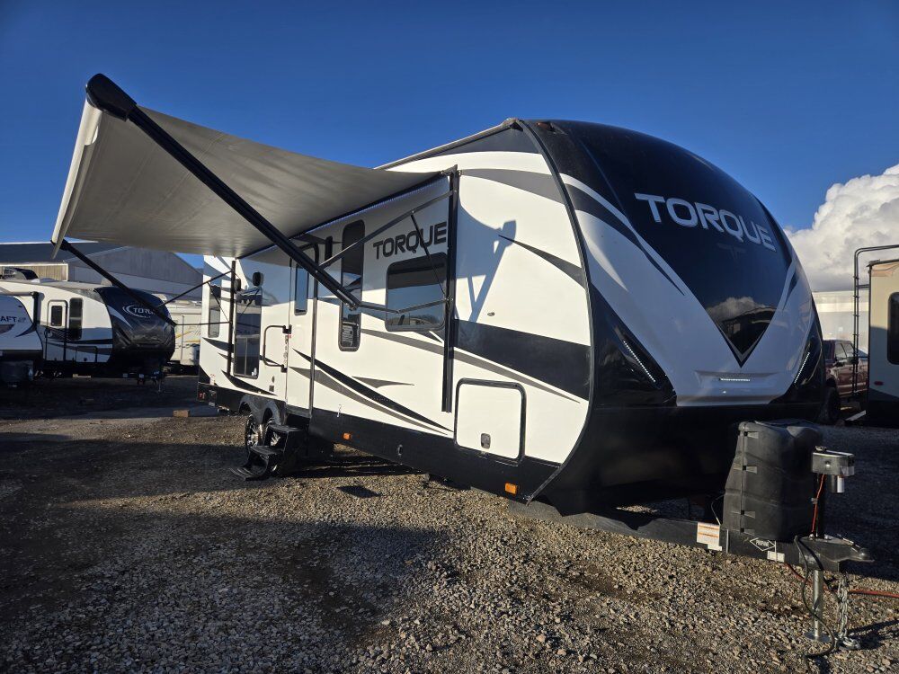 2021 Heartland Torque 281 w/ 16 Foot Garage