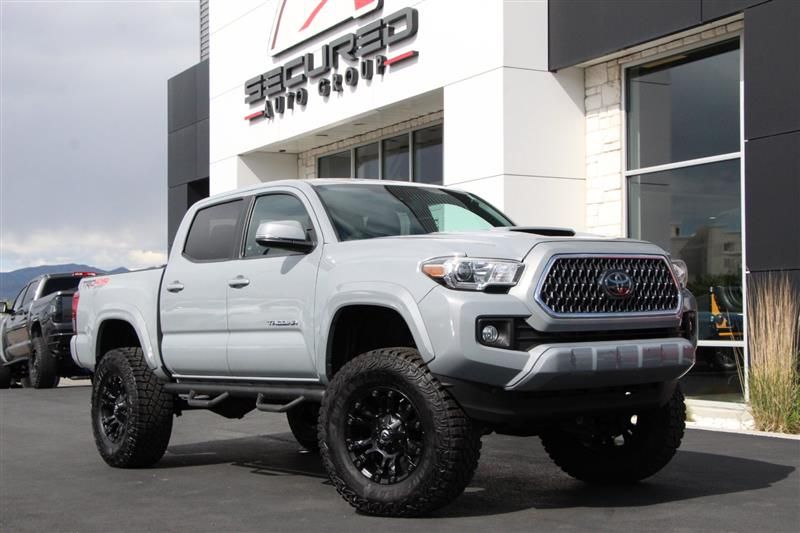 2018 Toyota Tacoma TRD Sport