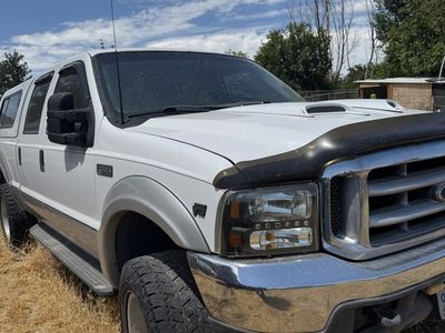 Ford F-350 V10 Super Duty Dually Truck 4x4