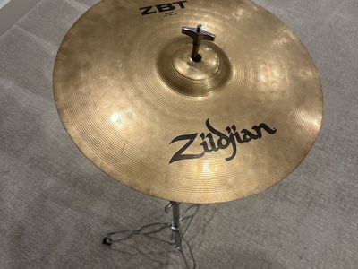 Zildjian 14in Crash and Stand