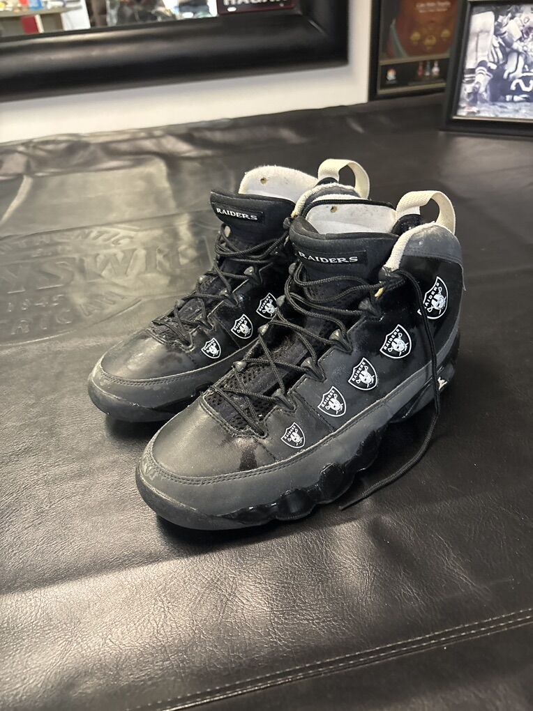 Raider Air Jordans