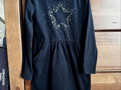 Cat & Jack Girls Black Long Sleeve Star Dress Size S (6/6X) with Pockets - 100% Cotton