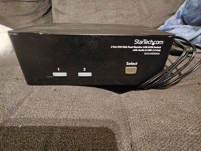 StarTech 2 port DVI VGA Dual Monitor USB KVM Switch with Audio and USB 2.0 Hub