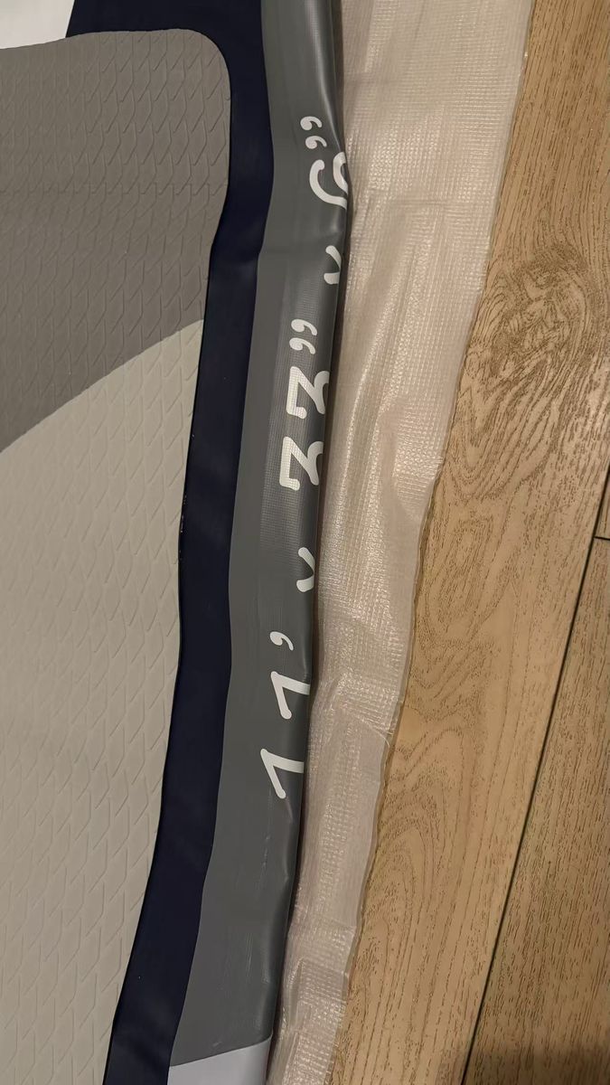Main image 6