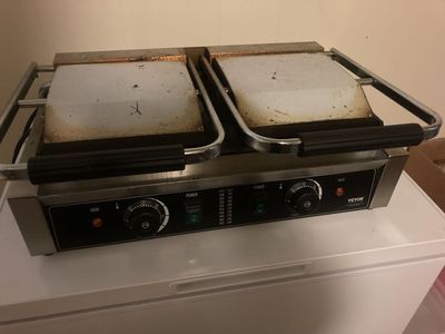 Commercial Panini & Sandwich Grill (double griddle)