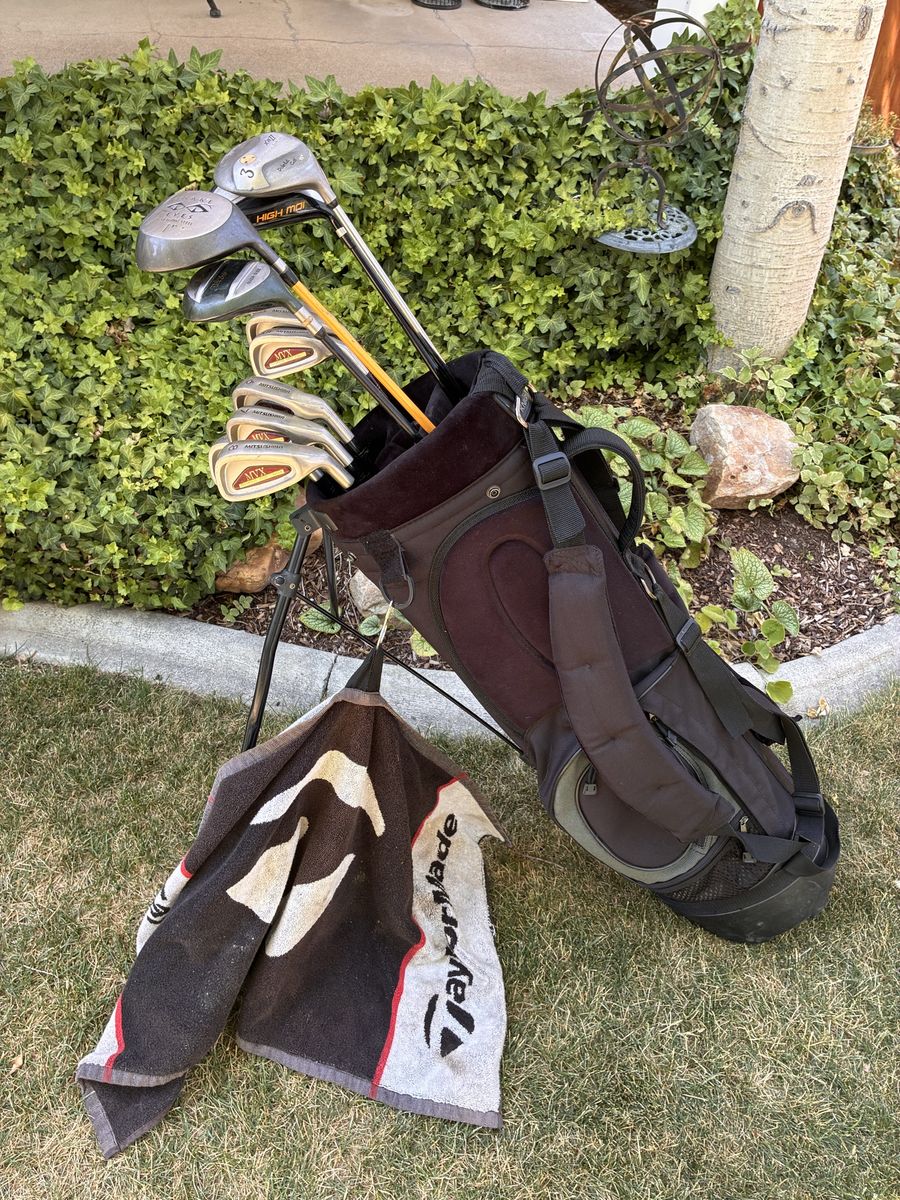 Men’s golf clubs set for sale