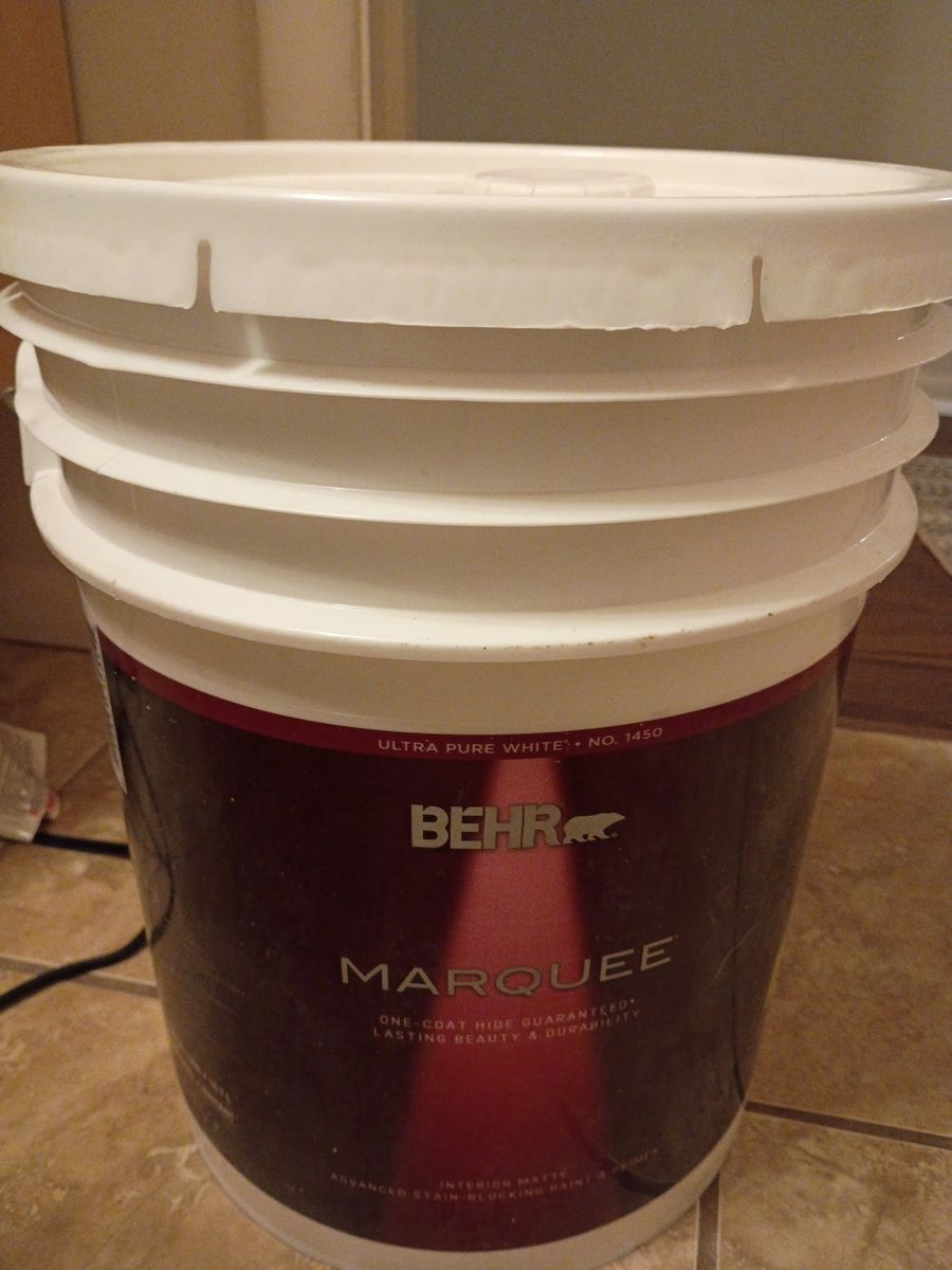 5 GALLONS BAR MARQUEE ULTRA WHITE INTERIOR PAINT