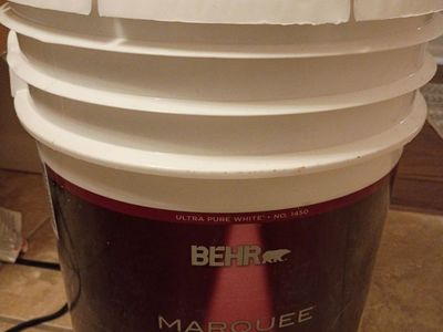 5 GALLONS BAR MARQUEE ULTRA WHITE INTERIOR PAINT