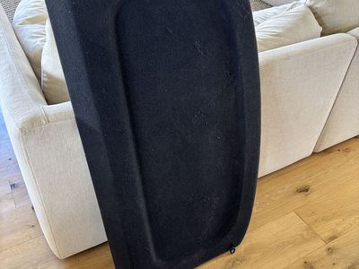 Black Rear Cargo Cover VW Tiguan model 2017 or a little earlier