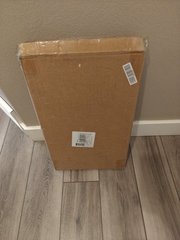 Main image 7