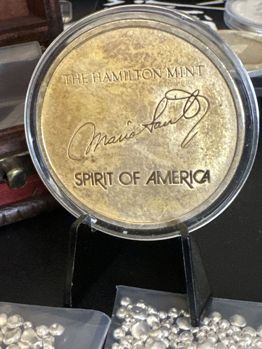 2.7 Oz .999 Fine Silver Hamilton Mint Round