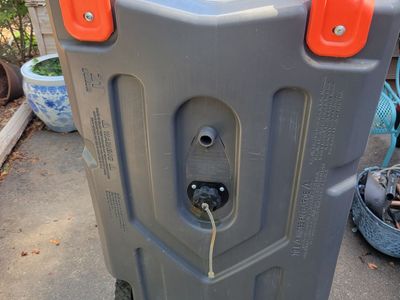 21 gallon camco rhino tote tank