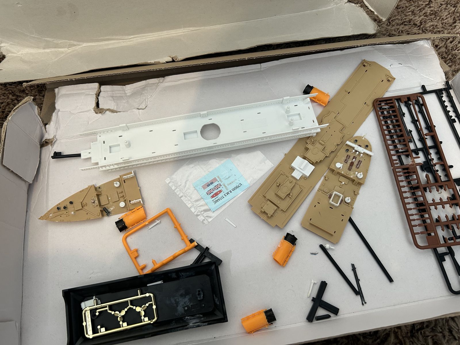 Main image 5