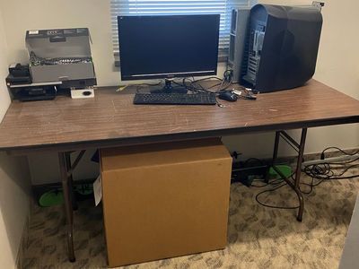 6' Metal Folding Tables