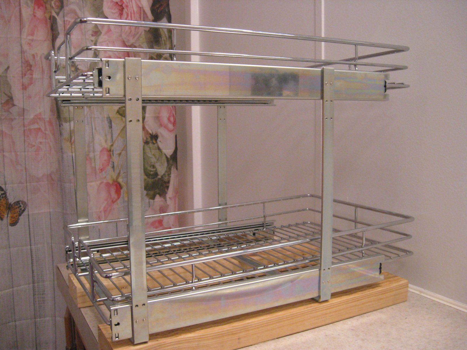 ROOMTEC PULL OUT CABINET ORGANIZER