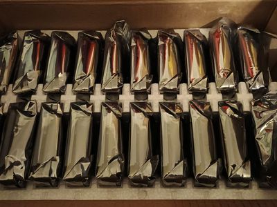 Case of 20 Western Digital Ultrastar 28TB Data Center Hard Drive DC HC680 0F62817