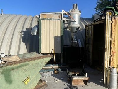 Dust collector