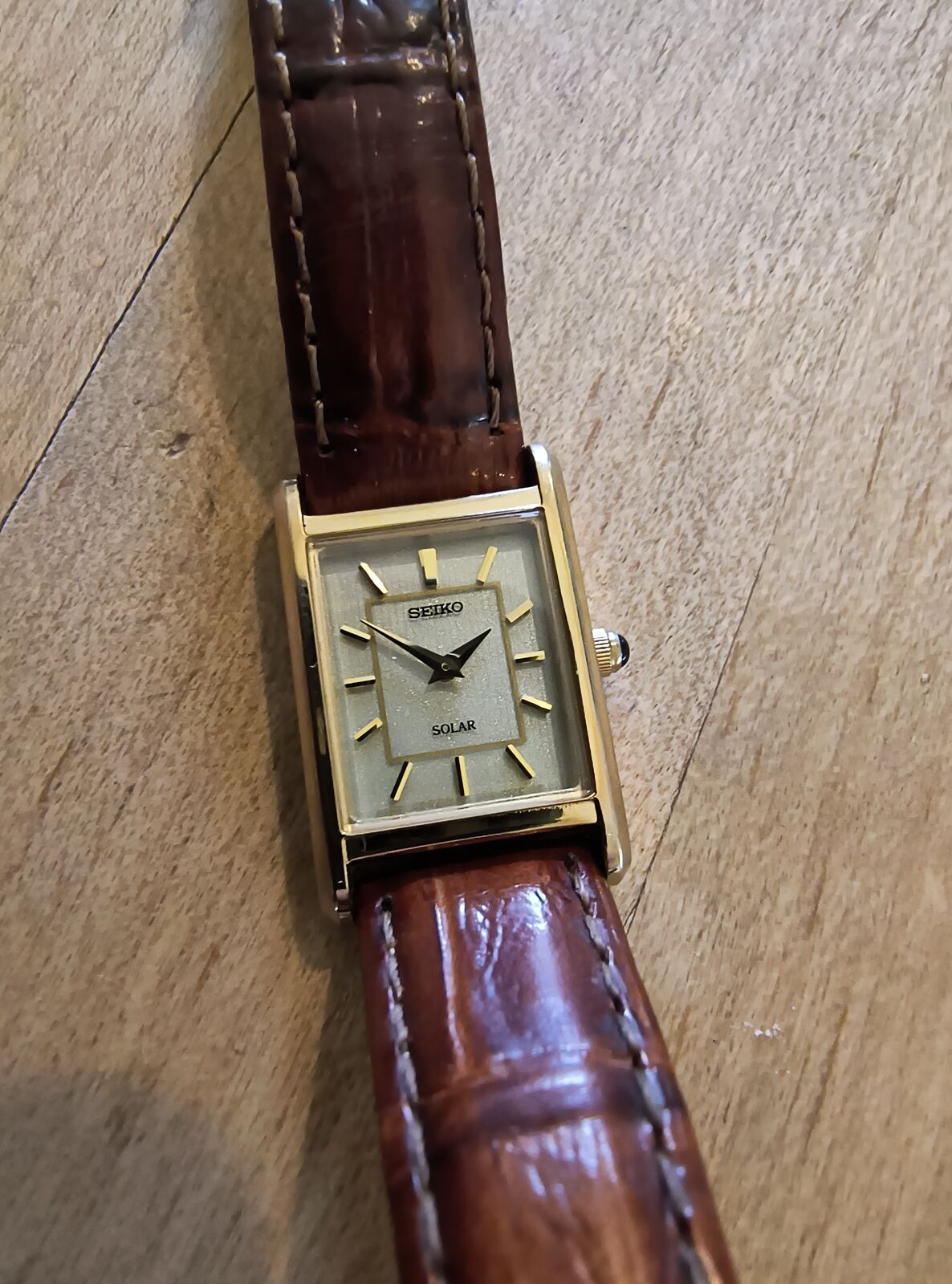 Seiko V115-0BD0 Solar Quartz Gold Tone Tank Watch Ladies 18mm Mini Leather Brown