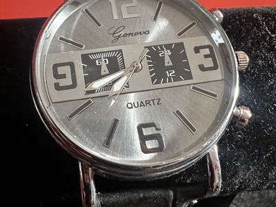 Geneva Quartz Watch Silver Dial Black Leather Band