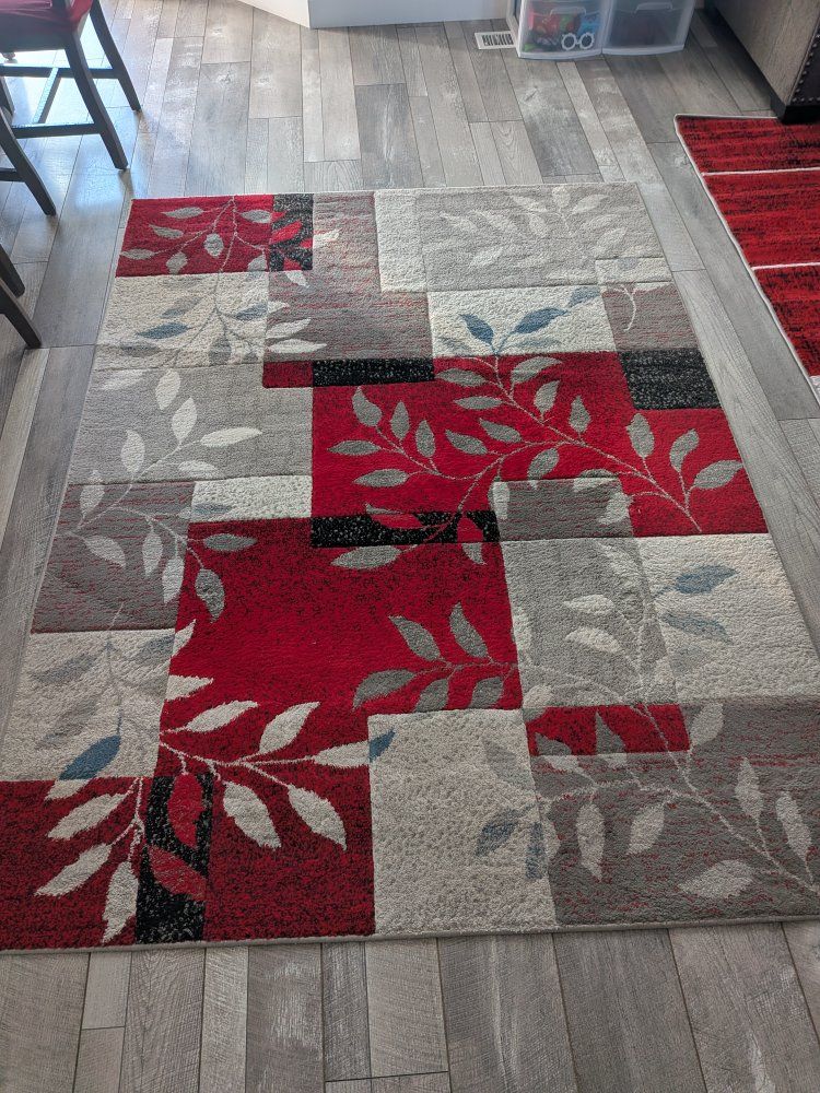 RUGS