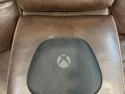 Microsoft Xbox Elite Wireless Controller Series 2 with Carrying Case and Accessories