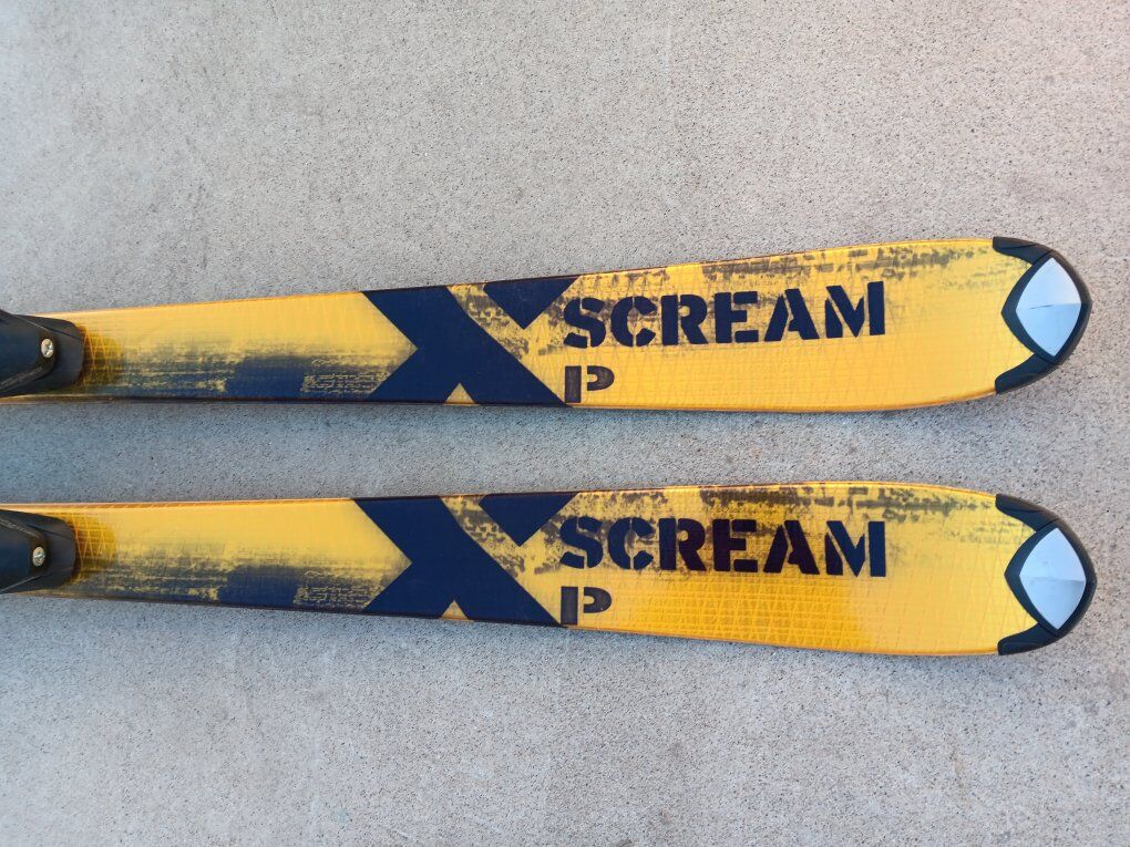 SALOMON SCREAM XP 161 SKIS, NEVER USED