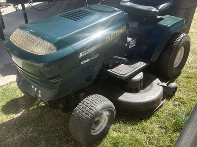 Craftsman Riding Lawnmower