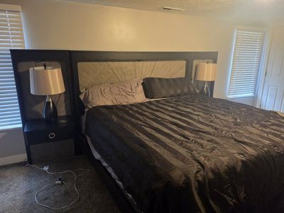 King size bedroom set