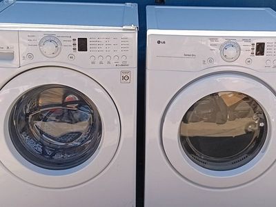 LG Front Loader Washer & Dryer Set