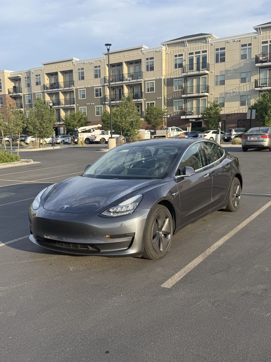 2020 Tesla Model 3 Long Range AWD