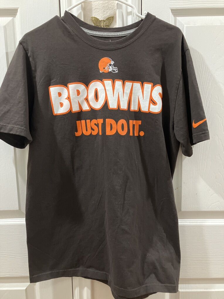 Nike Cleveland Browns Dawgs Just Do It T Shirt  L