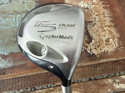 Complete Set Of Golf Clubs