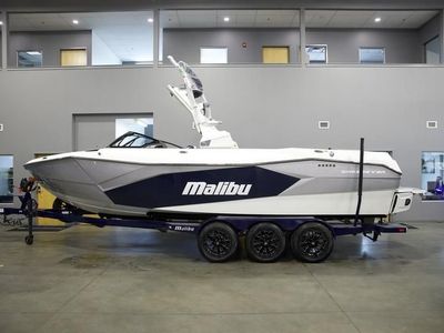 2025 Malibu 26 LSV Boats