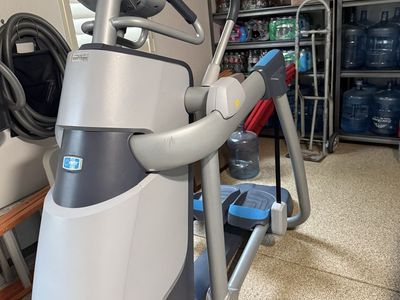 Precor AMT Open Stride Elliptical