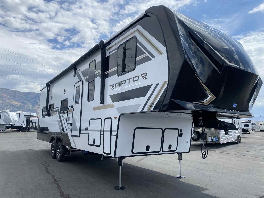 New 2025 Keystone RV Raptor Carbon Series 310
