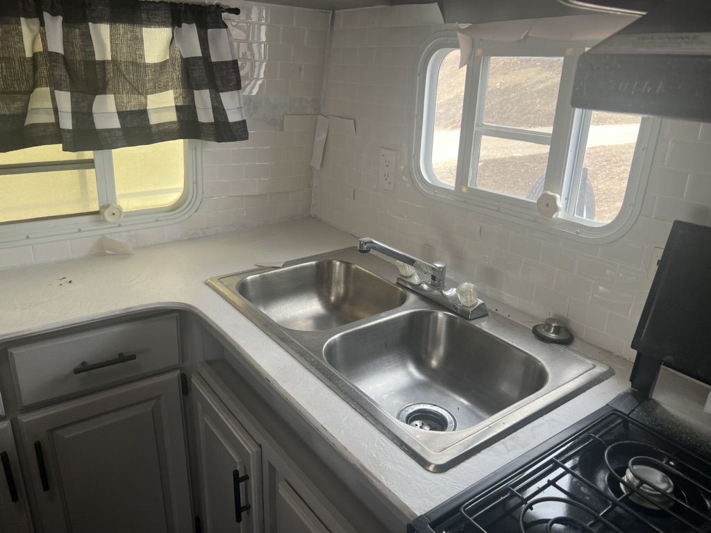 Main image 11