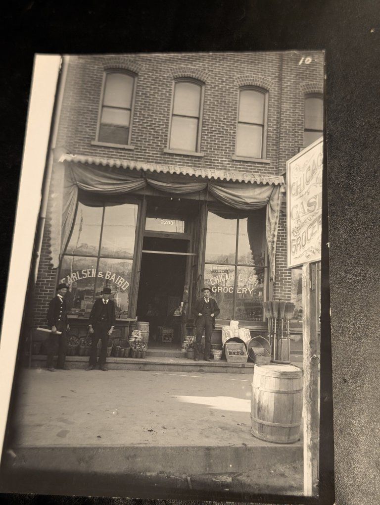 Main image 5