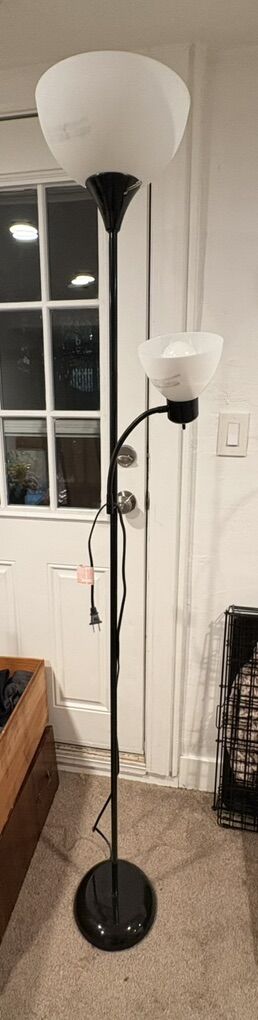 Stand Up Lamp