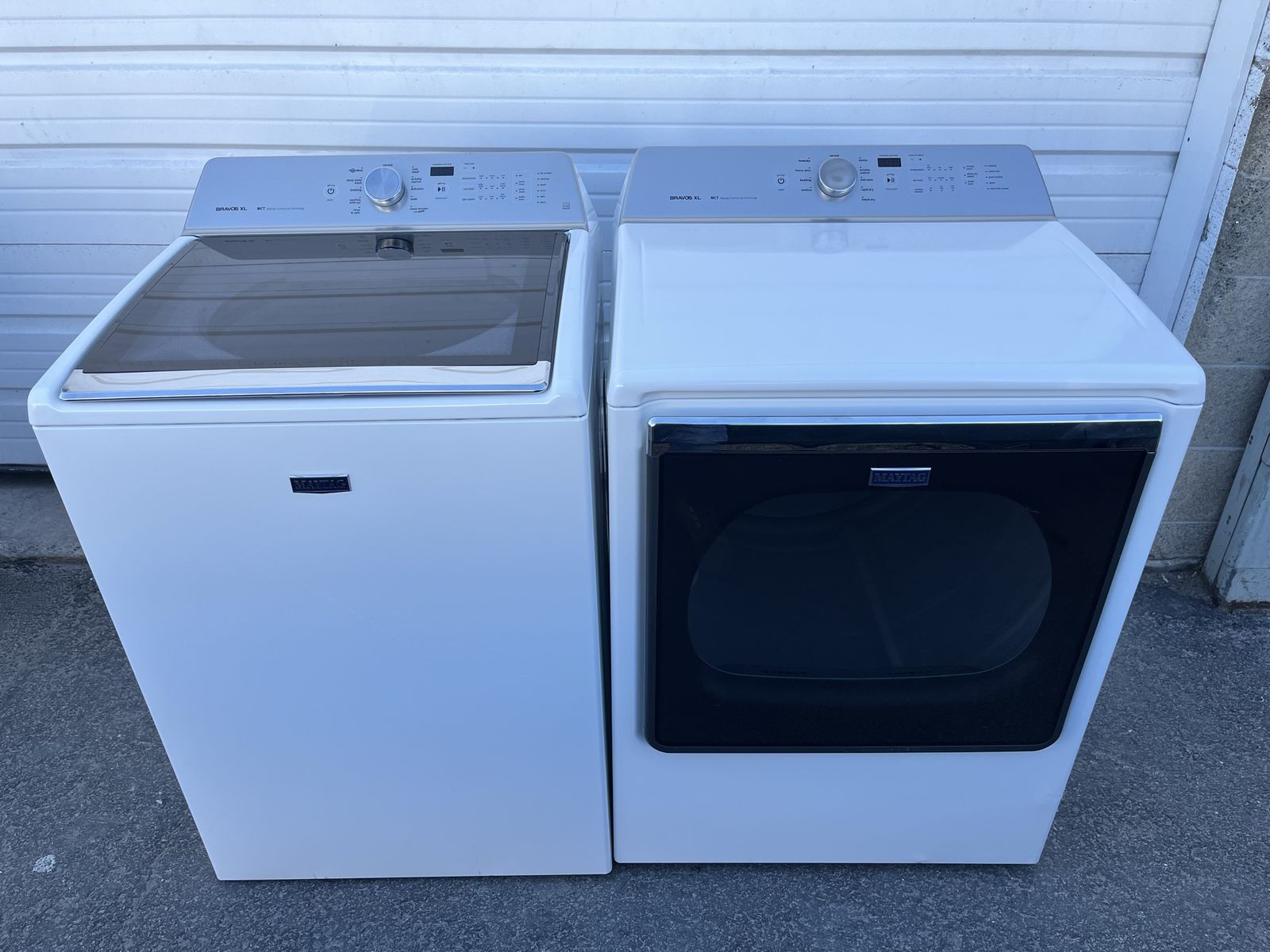 Great Maytag XL capacity electric set,free delivery