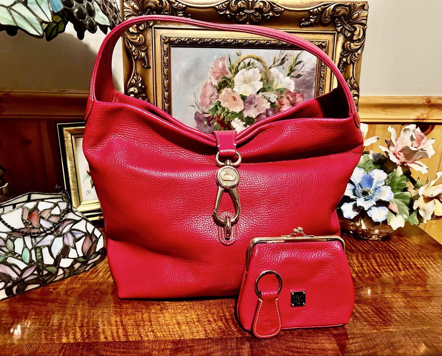 Dooney & Bourke