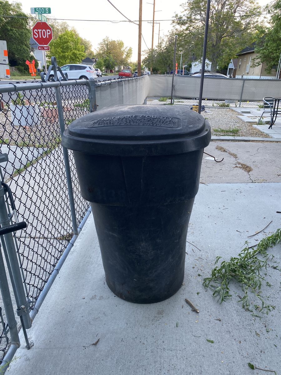 Garage Container black