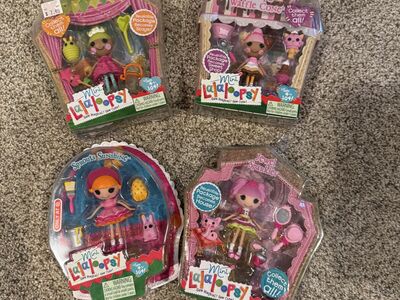 Mini Lalaloopsy Dolls with accessories