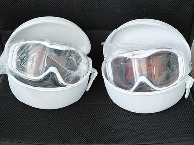Ski goggles - Orion 4Sight - NEW (2 available, $50 each)