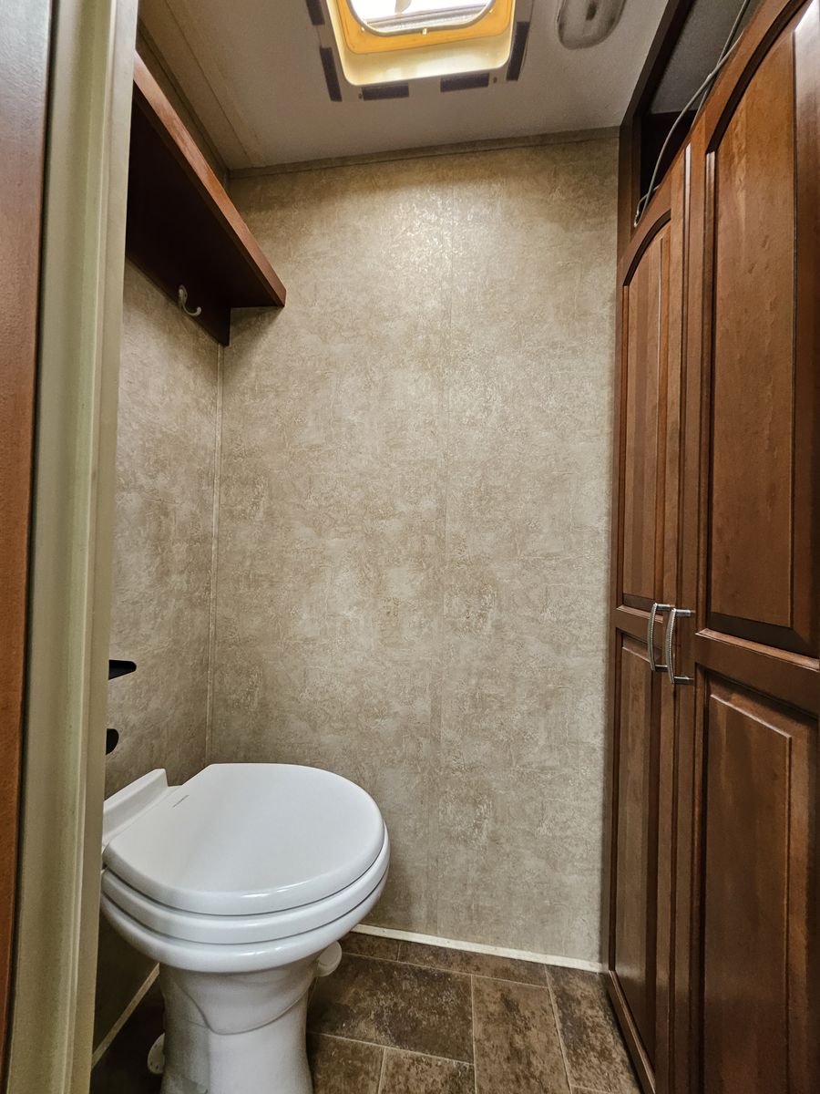 Main image 15