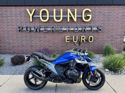 2026 BMW Motorrad R 1300 R