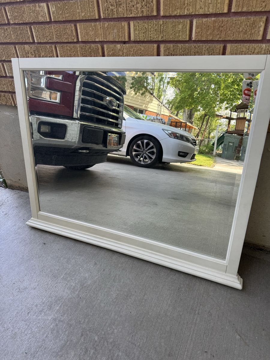 Mirror 43x34