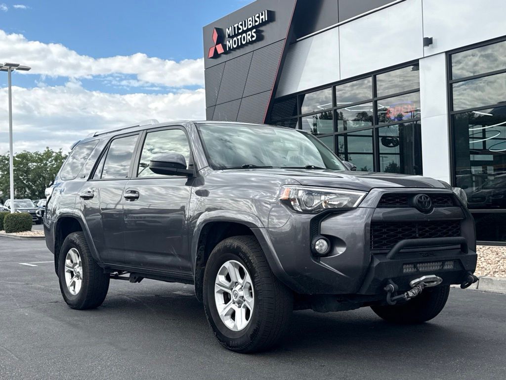 2017 Toyota 4Runner SR5