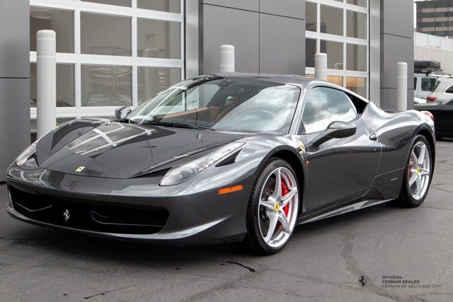 2010 Ferrari 458 Italia Base